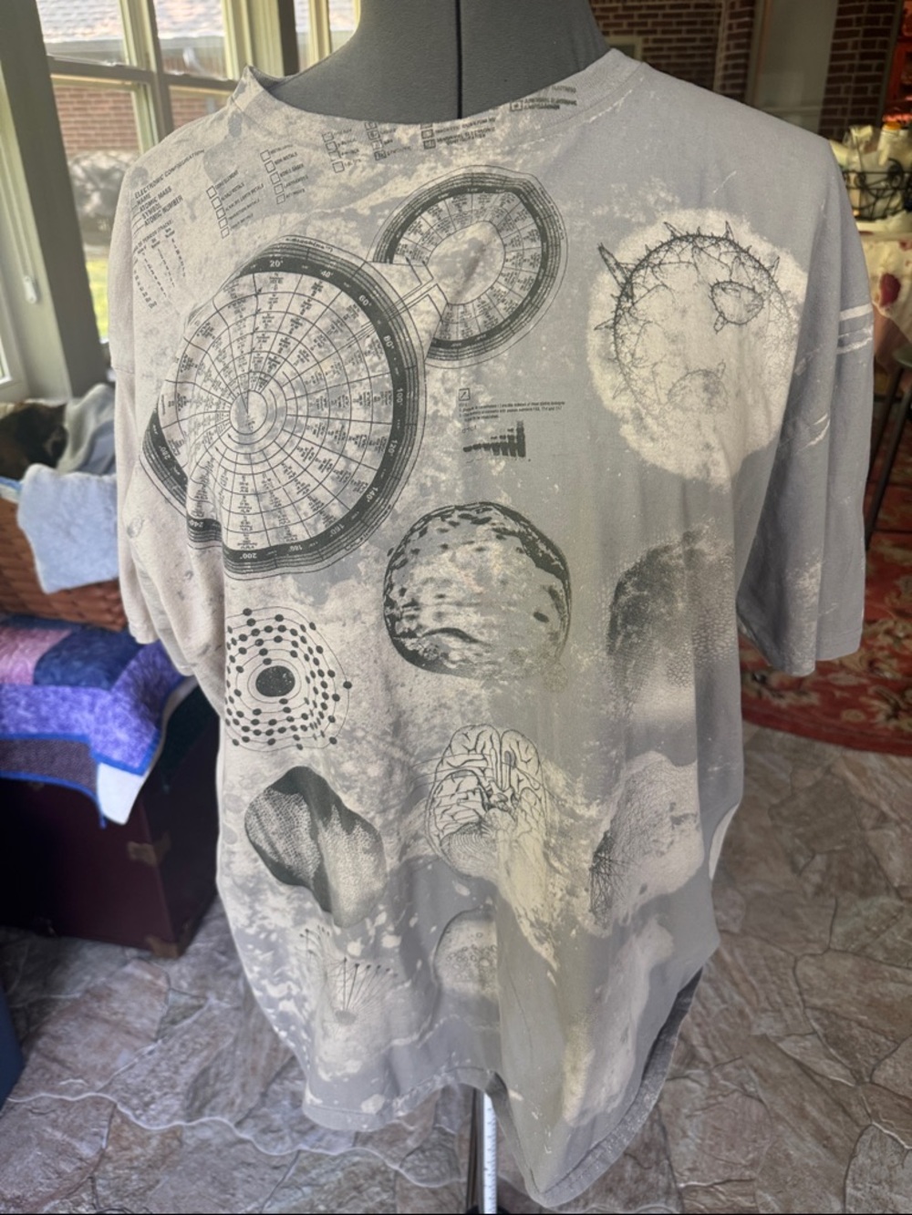 Apt. 9 Gray Planetary Diagram Graphic Tee
